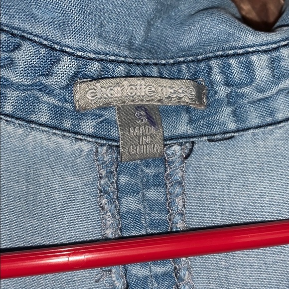 Button down shirt - Picture 3 of 4